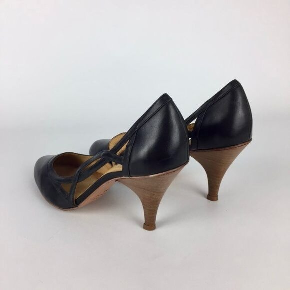 Samanta Womens Black Leather Pumps Heels Side Cutout Stacked Heel size 6 - Picture 8 of 15